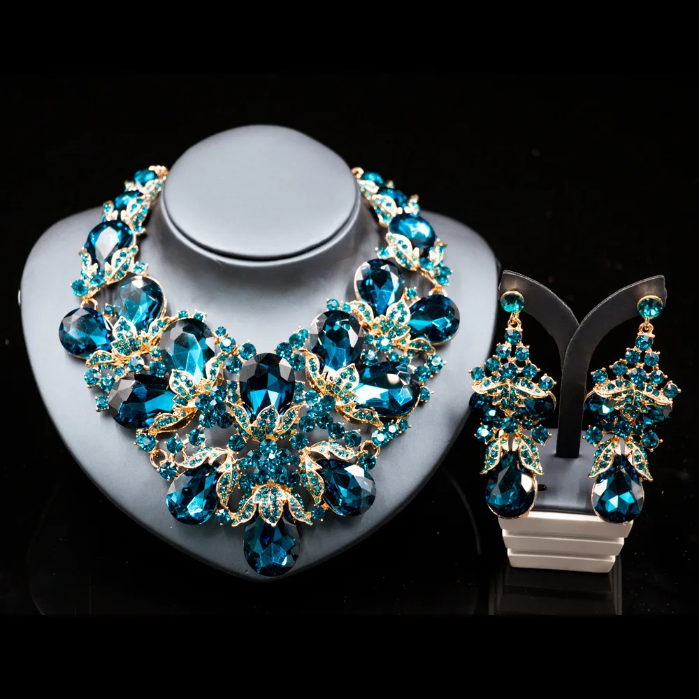 Ювелирные изделия из Китая с доставкой в Россию