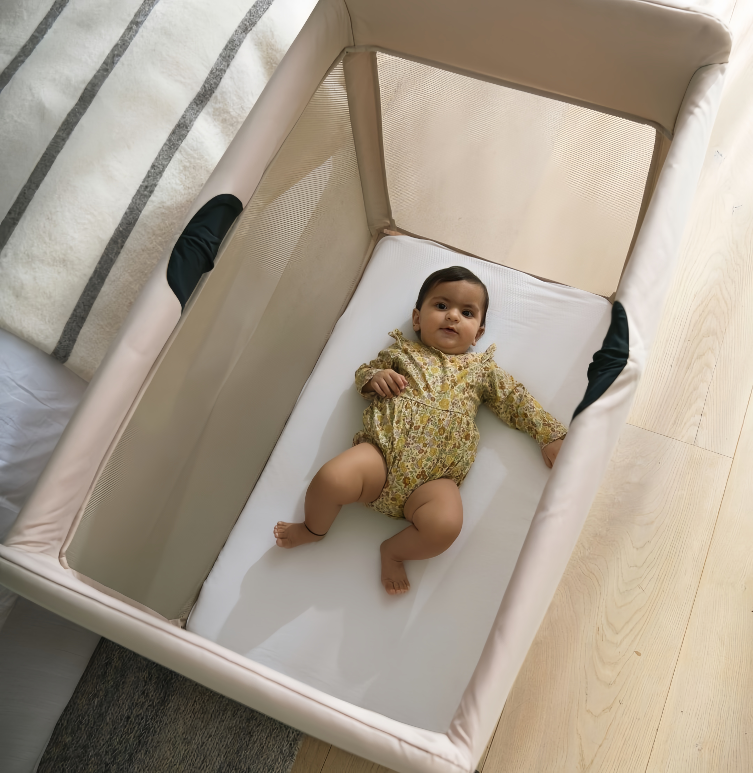 Доставка из Китая манеж - кроватка.