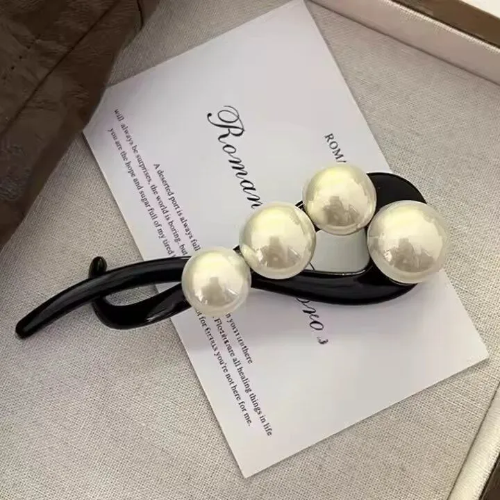 Доставка зажимов для волос (бежевый жемчуг) оптом из Китая через компанию ПЭК Гуанчжоу