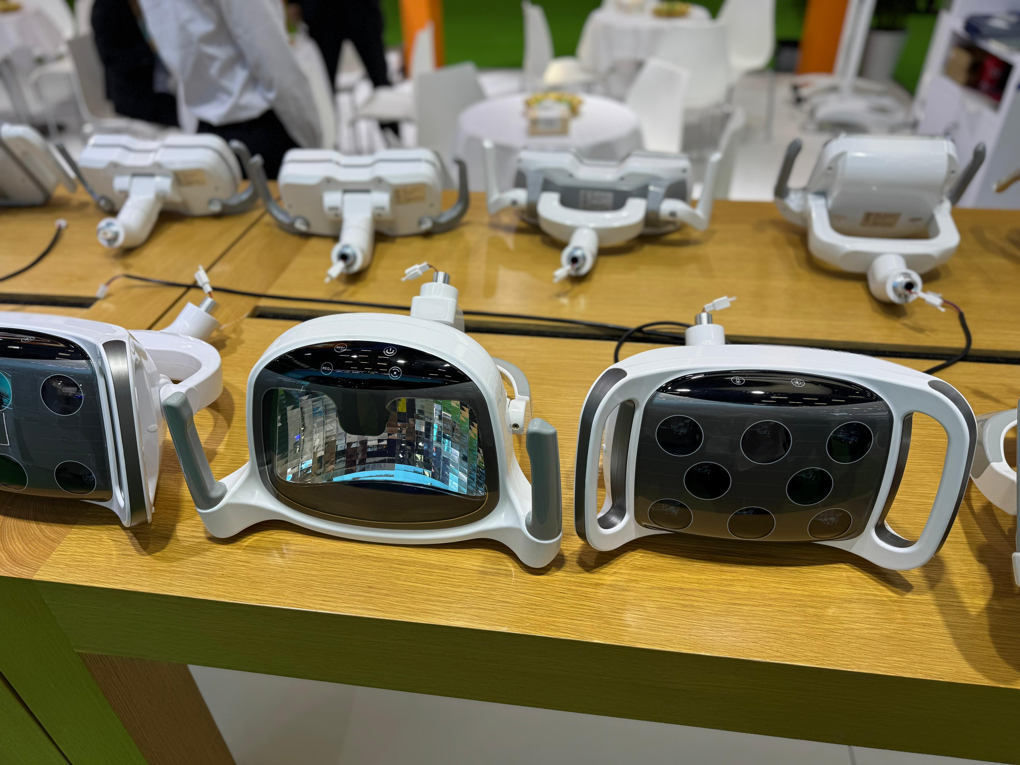 Лампы освещения для стоматологического кабинета с доставкой из Китая