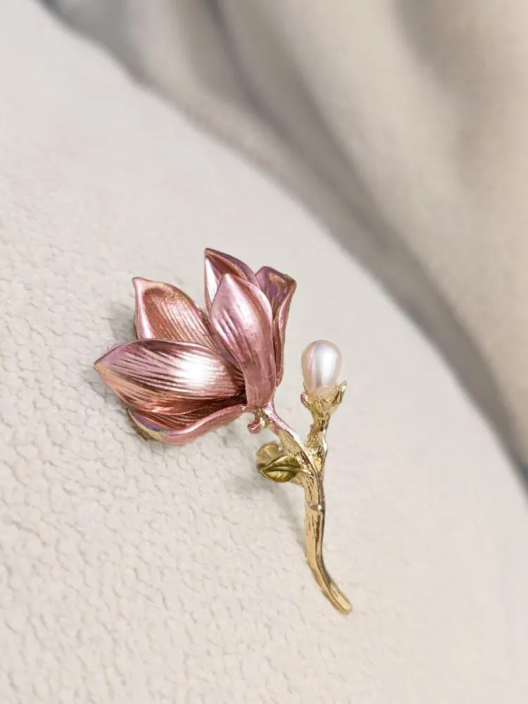 Доставка из Китая: Брошь "Цветок" оптом через компанию ПЭК Гуанчжоу 