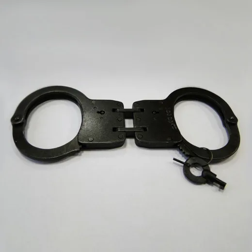 Конвойные наручники доставка с ПЭК Гуанчжоу из Китая.