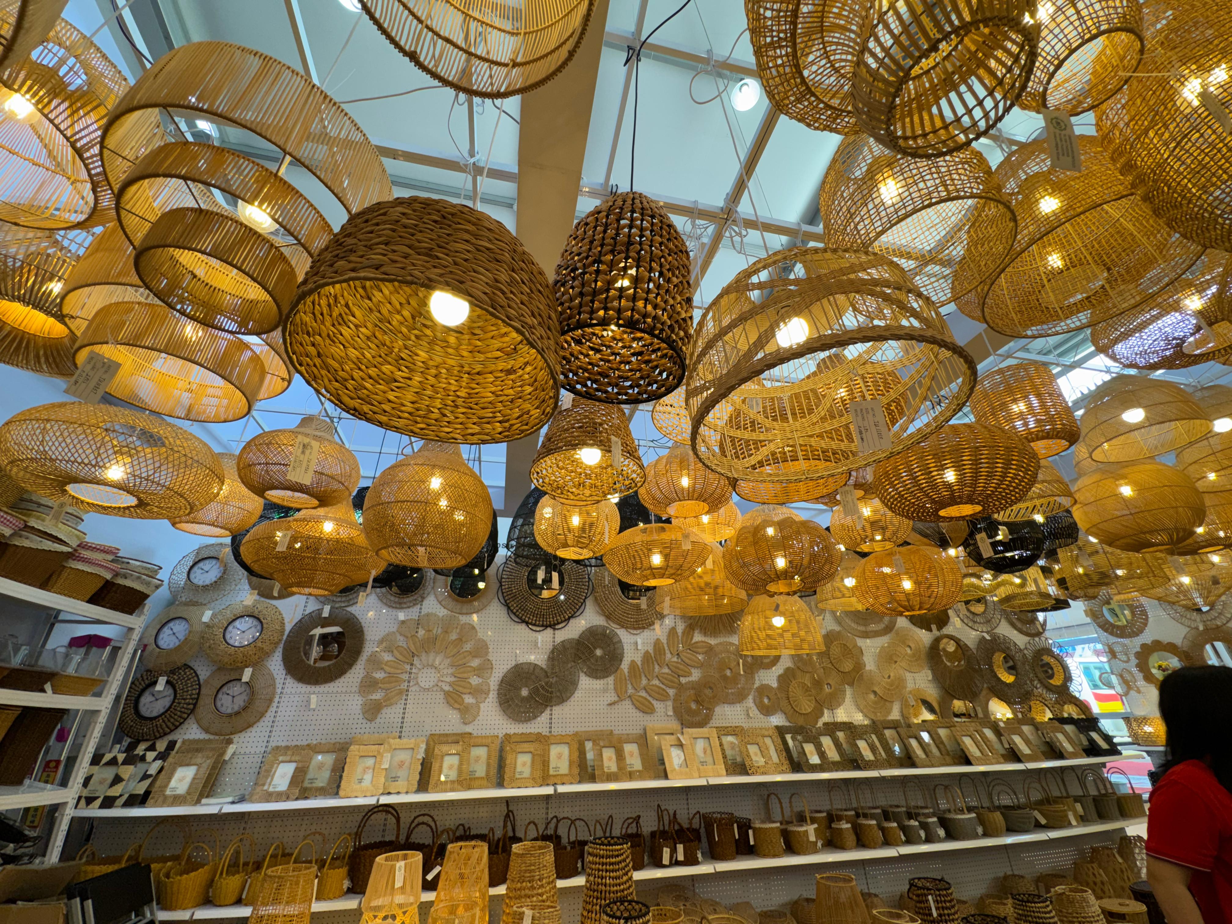 Люстры для террас и загородных домов с доставкой из Китая в Россию