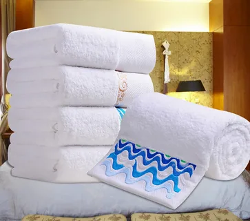 Текстиль для гостиничных номеров с доставкой из Китая в Россию оптом