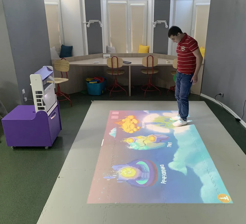 Передвижной интерактивный пол из Китая с доставкой в Россию