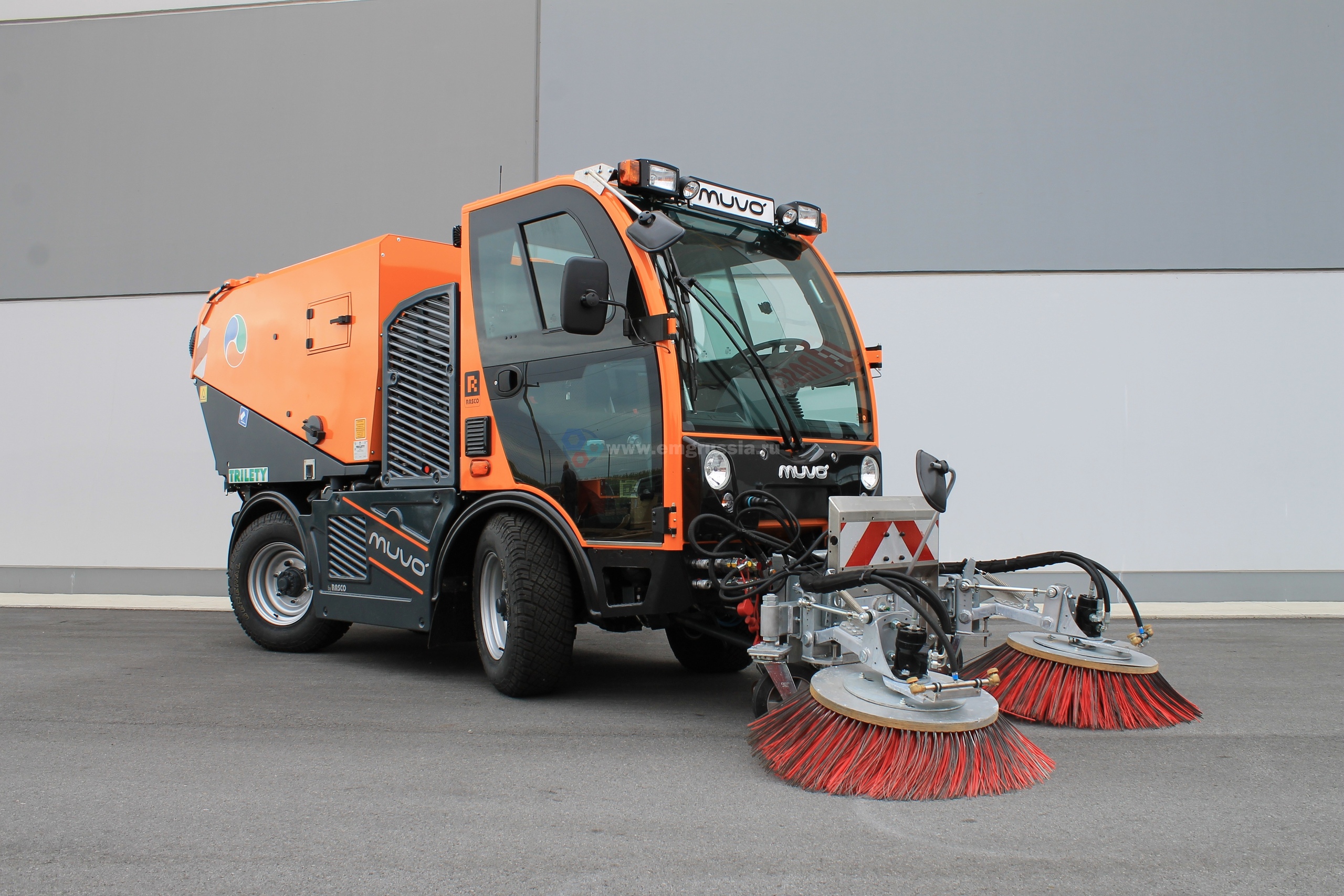 Доставка Товаров Из Китая В Россию уборочных машин для улиц со щетками