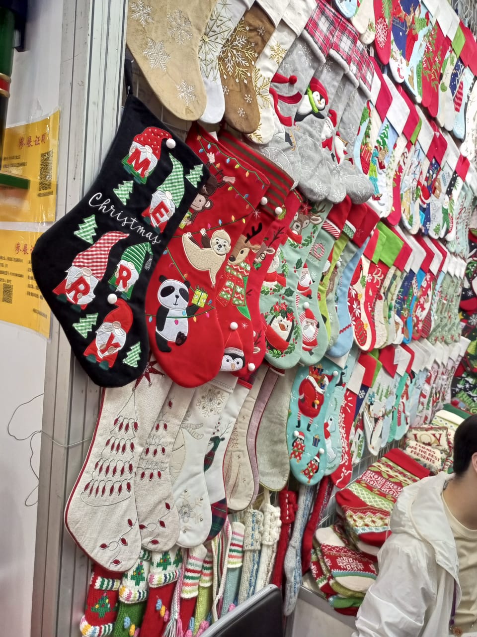 Новогодние носки для подарков  в огромном ассортименте с доставкой из Китая